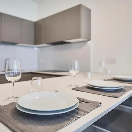 Modern Onebedroom 2nd Floor - Mirable Pm