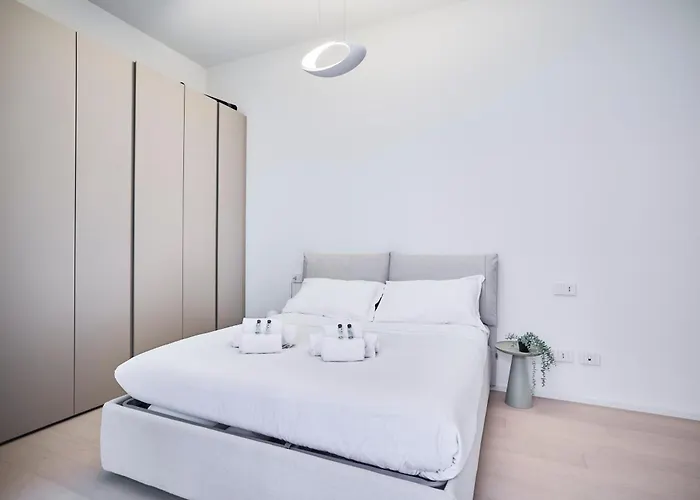 Modern Onebedroom 2nd Floor - Mirable Pm Apartment Mailand