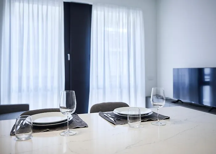 Modern Onebedroom 2nd Floor - Mirable Pm Mailand