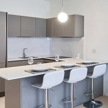 Lejlighed Modern Onebedroom 2nd Floor - Mirable Pm